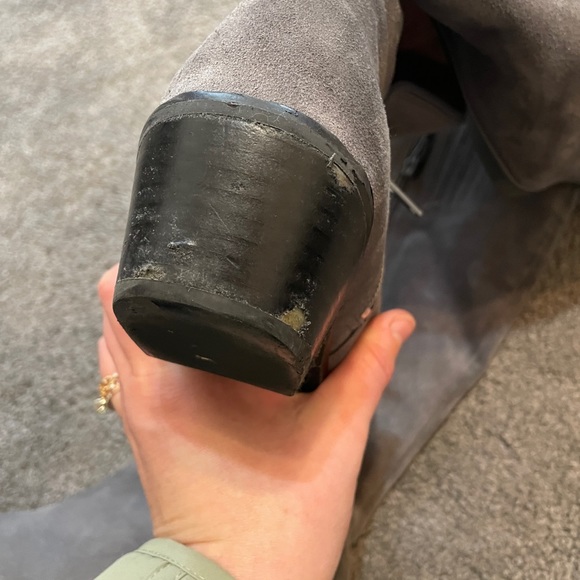 **Vionic Boots** - Picture 7 of 9